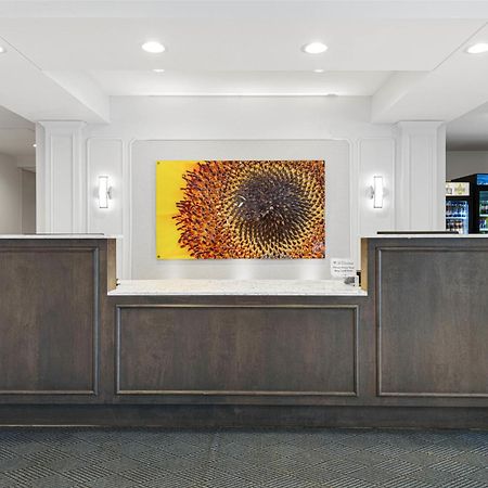 Best Western Plus New Richmond Inn & Suites Buitenkant foto