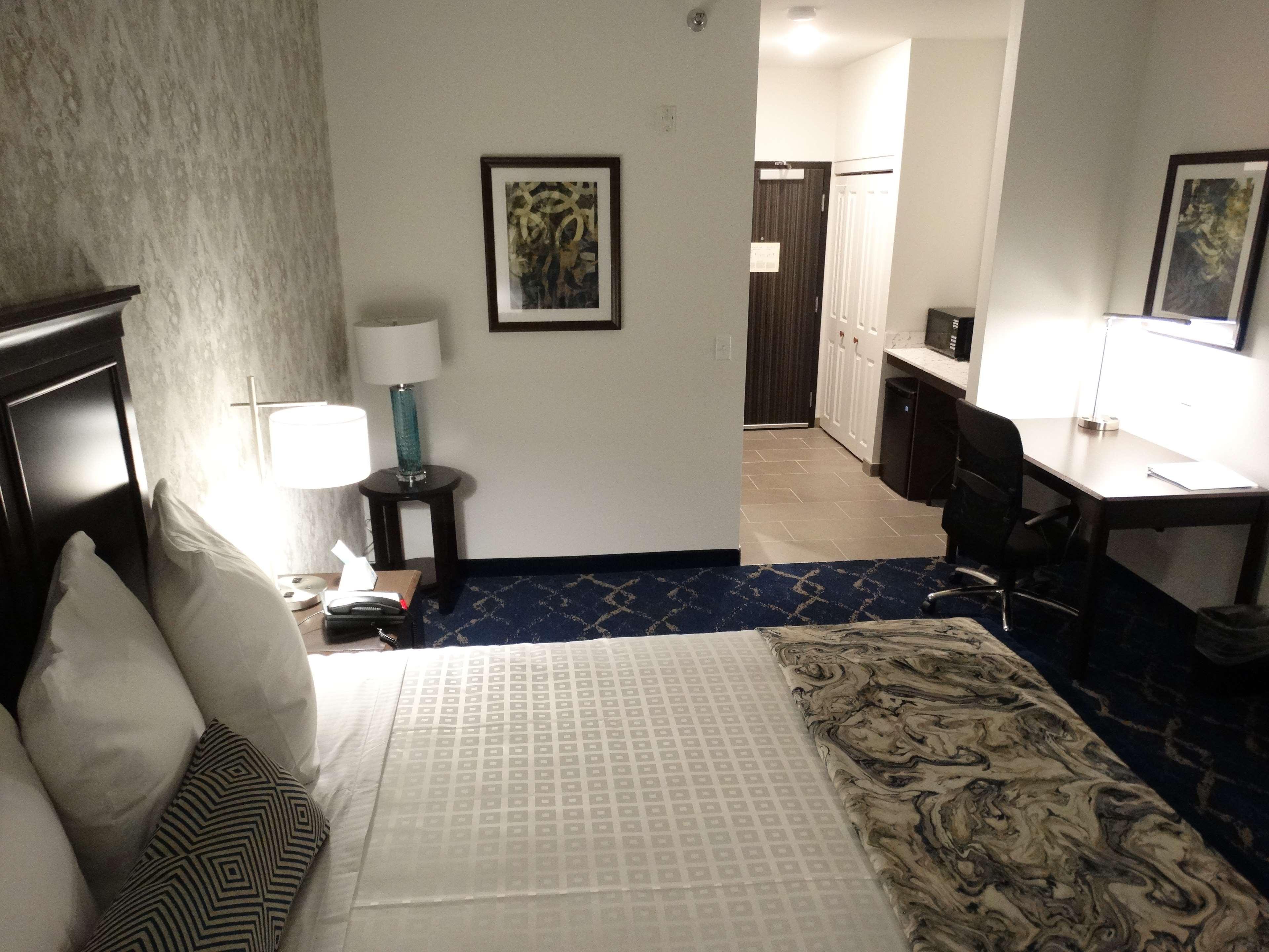 Best Western Plus New Richmond Inn & Suites Buitenkant foto