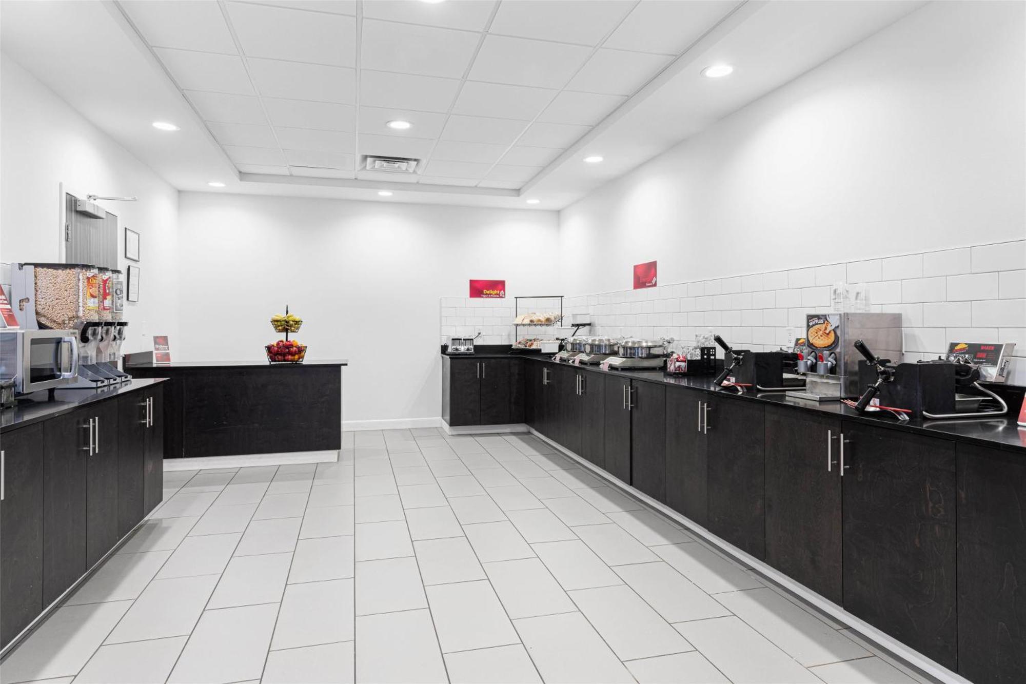 Best Western Plus New Richmond Inn & Suites Buitenkant foto