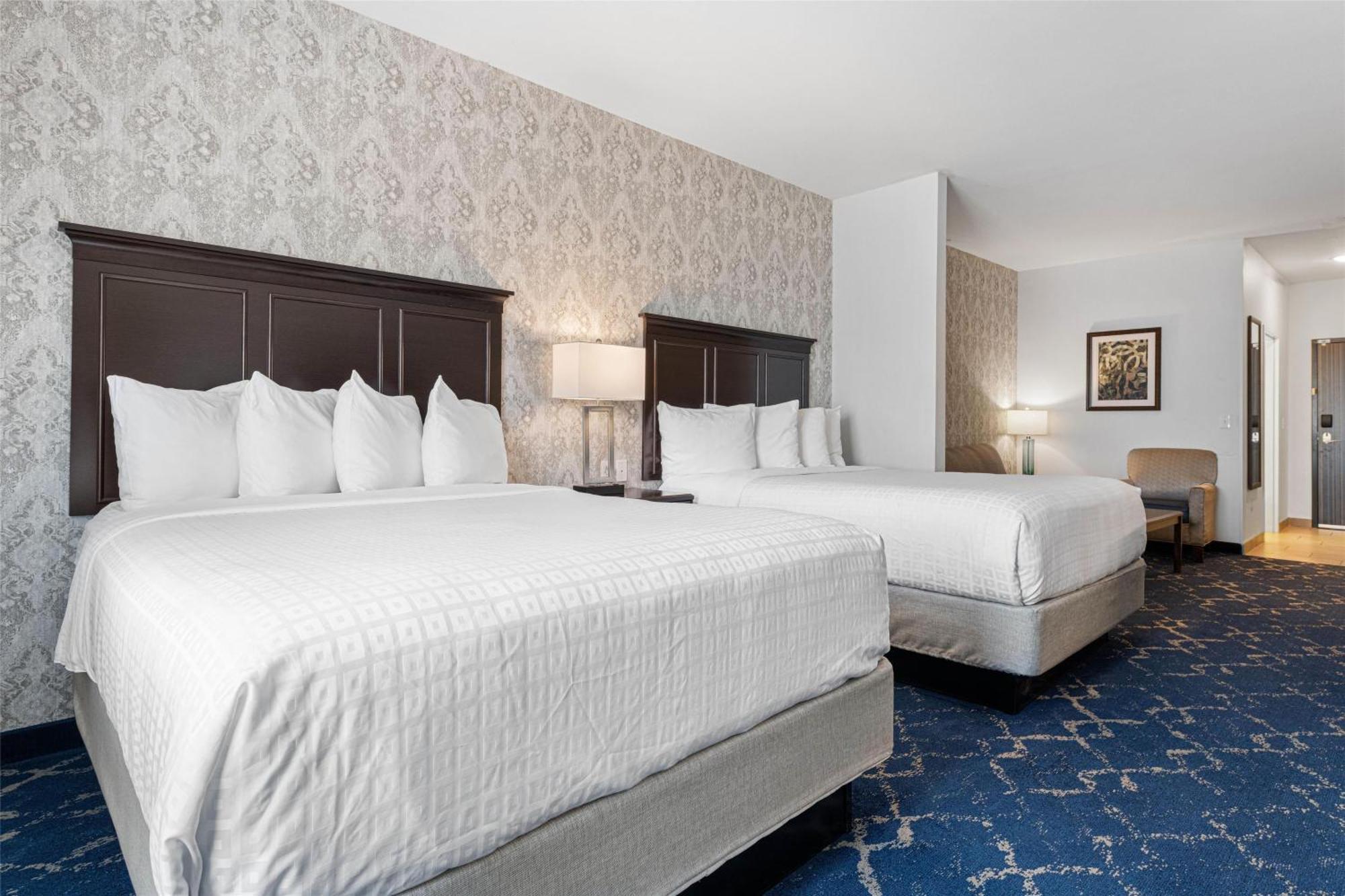 Best Western Plus New Richmond Inn & Suites Buitenkant foto
