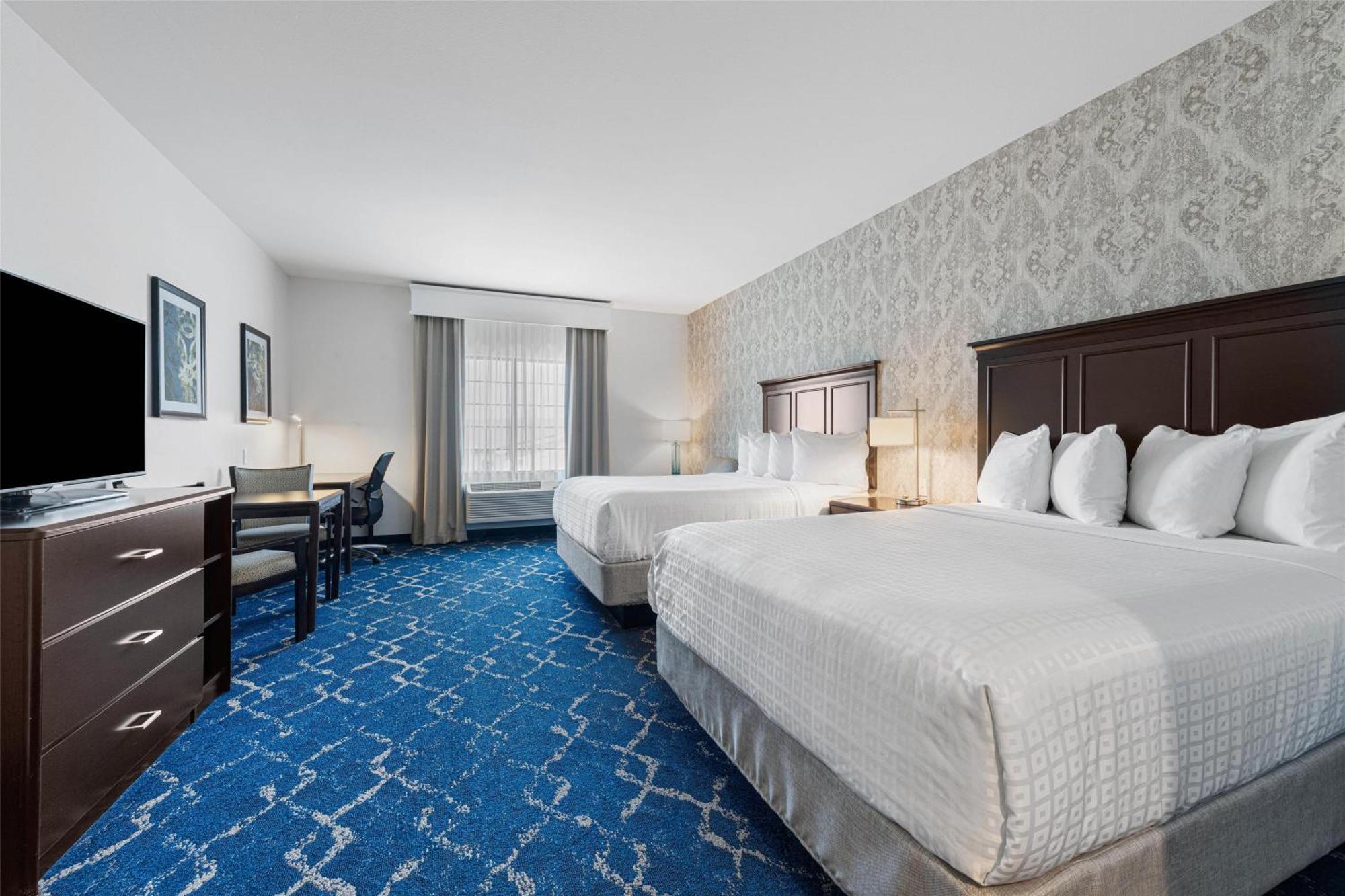 Best Western Plus New Richmond Inn & Suites Buitenkant foto